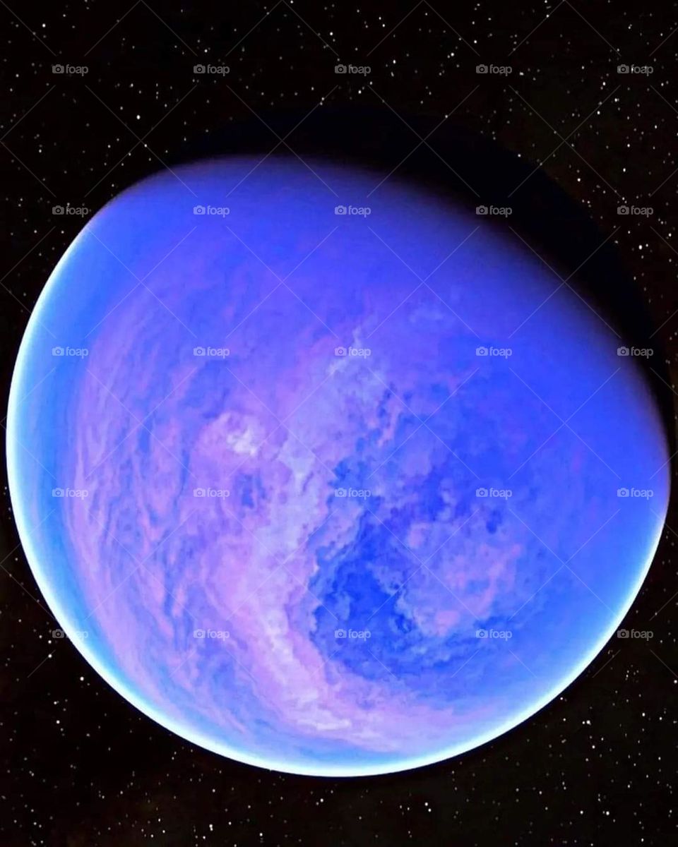 Water Planet with a radius of 10.000 Miles, 40 light years away