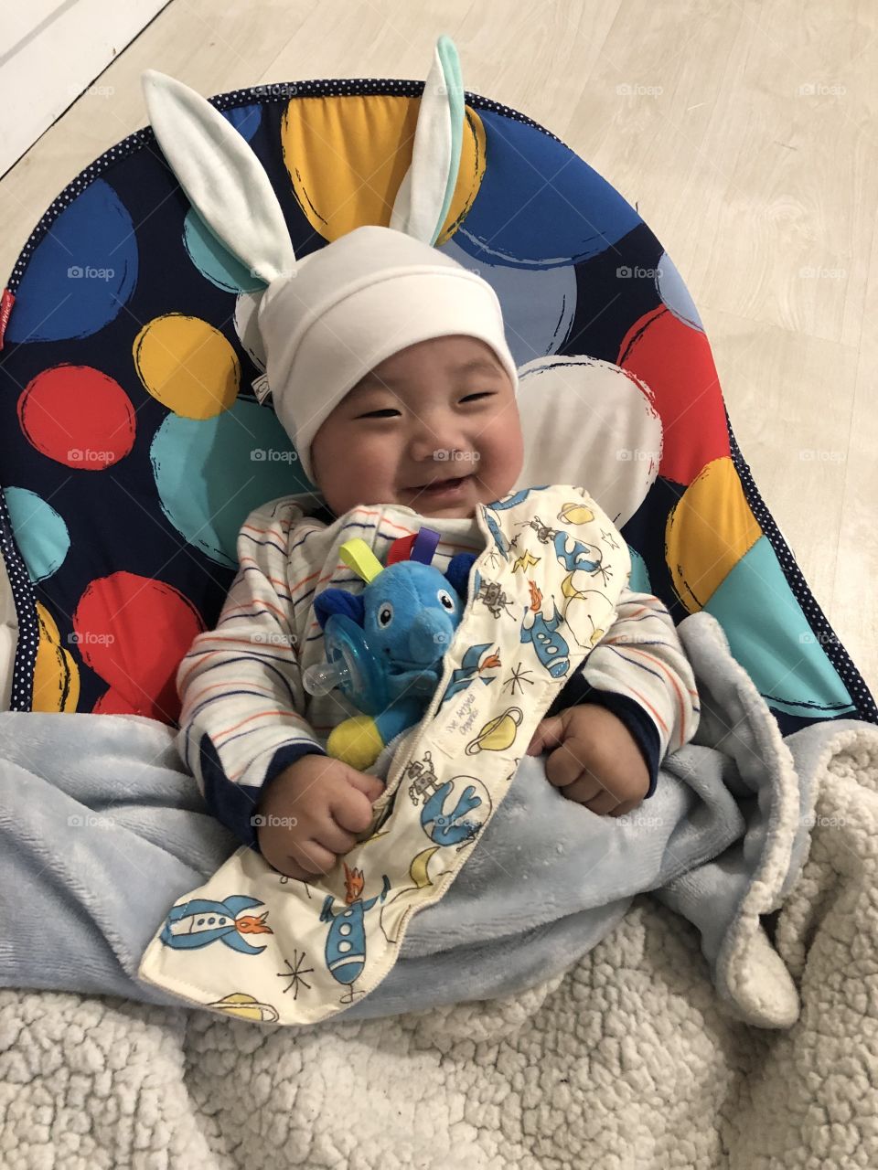 Relaxing smiling baby Orion 