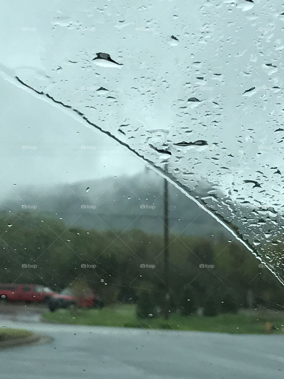 Rain on the windshield 