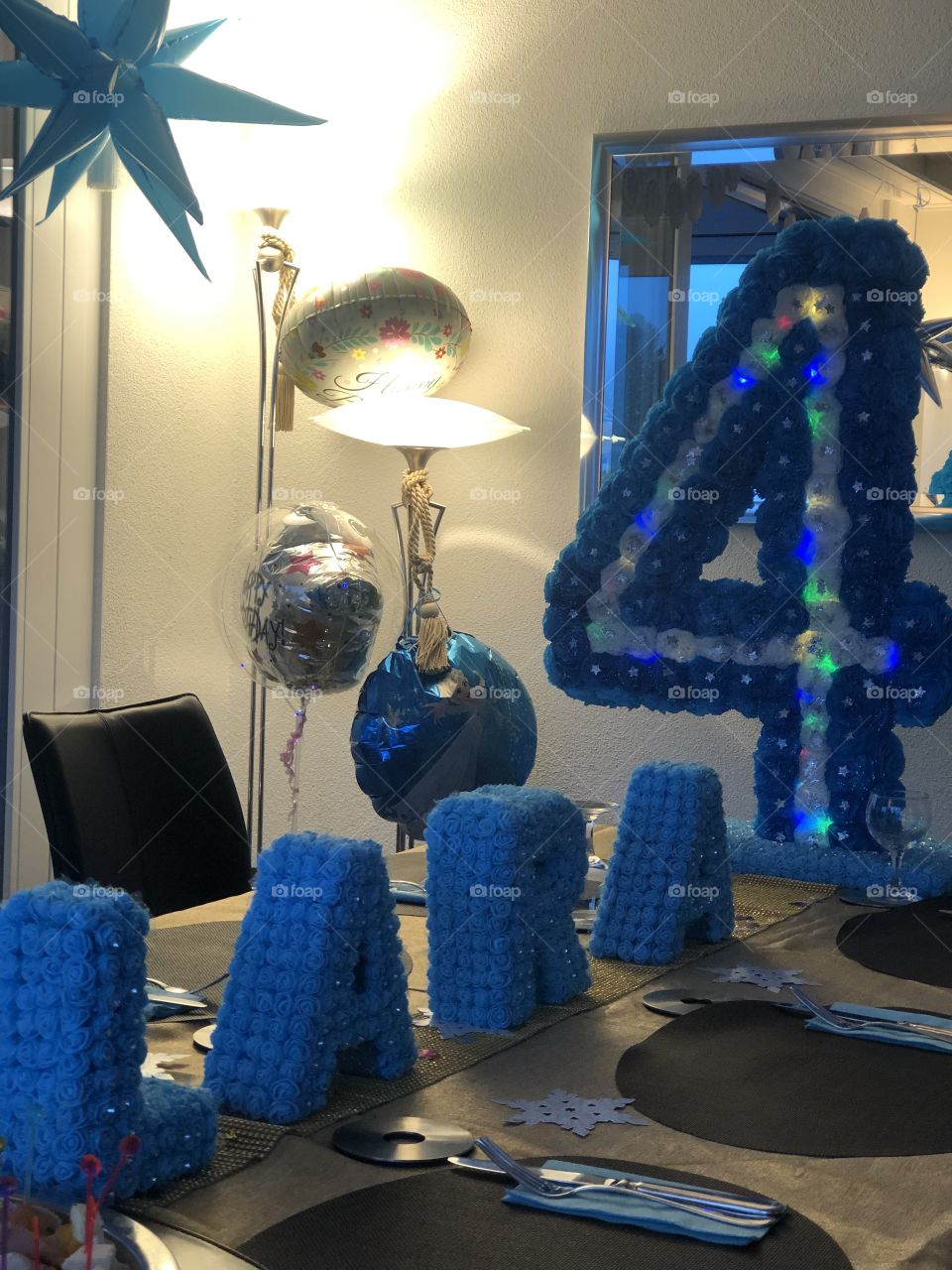 Kara Buchstaben , Lara letters