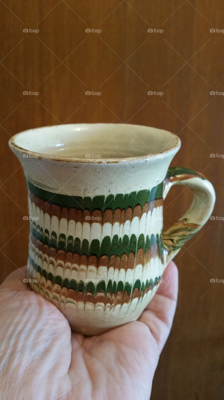 Ceramic cups