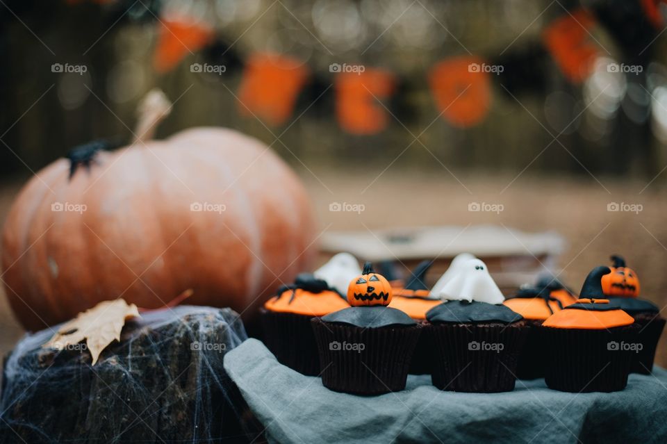 forest, night, holiday, decorations, snacks, fall, orange, black, mystery, Halloween, dark, glowing, candy, flashlight, ginger, fun, cute, fog, gloomy, burning, candle, flame, Jack, face, smile, autumn, symbol, skeleton, dark, above, scary, good, funny, background, lonely, sadness, darkness, magic, event, bat, Ghost, concept, trick, emblem, Phantom, pumpkin face, pumpkin, October, September, werewolf, mage, terrible, grim, supernatural, treat, trick or treat, horrible, wizard, Jack-lantern