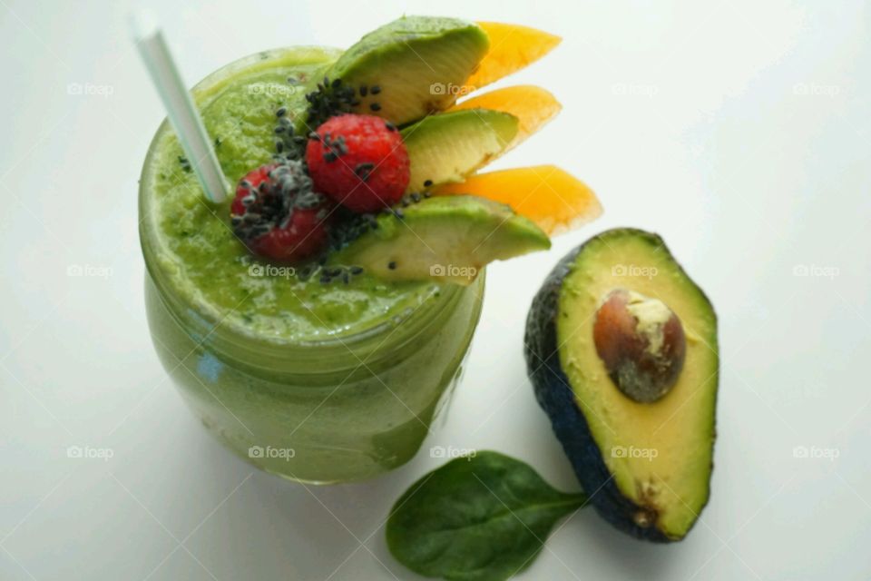 Fresh Fruit Smoothie - Avocado Smoothie - spinach, peach, apple