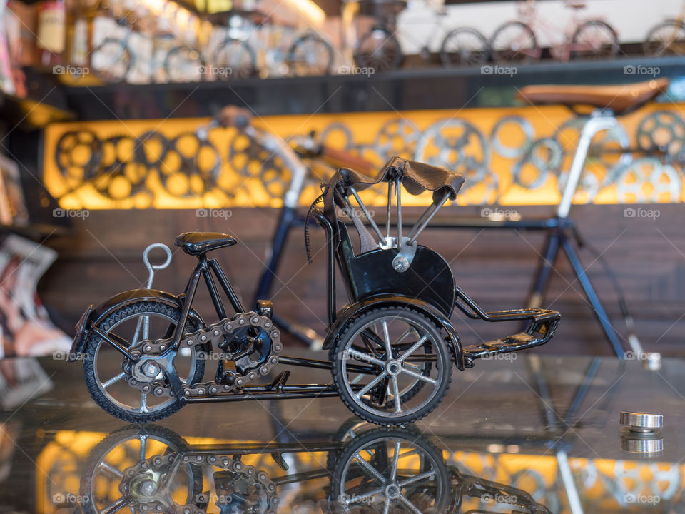 Tricycle model