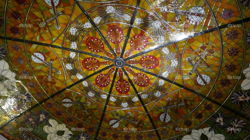 Banjo Ceiling. Look up and you'll see banjos