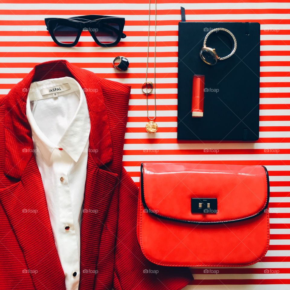 Red color story : Professional red look flat lay.