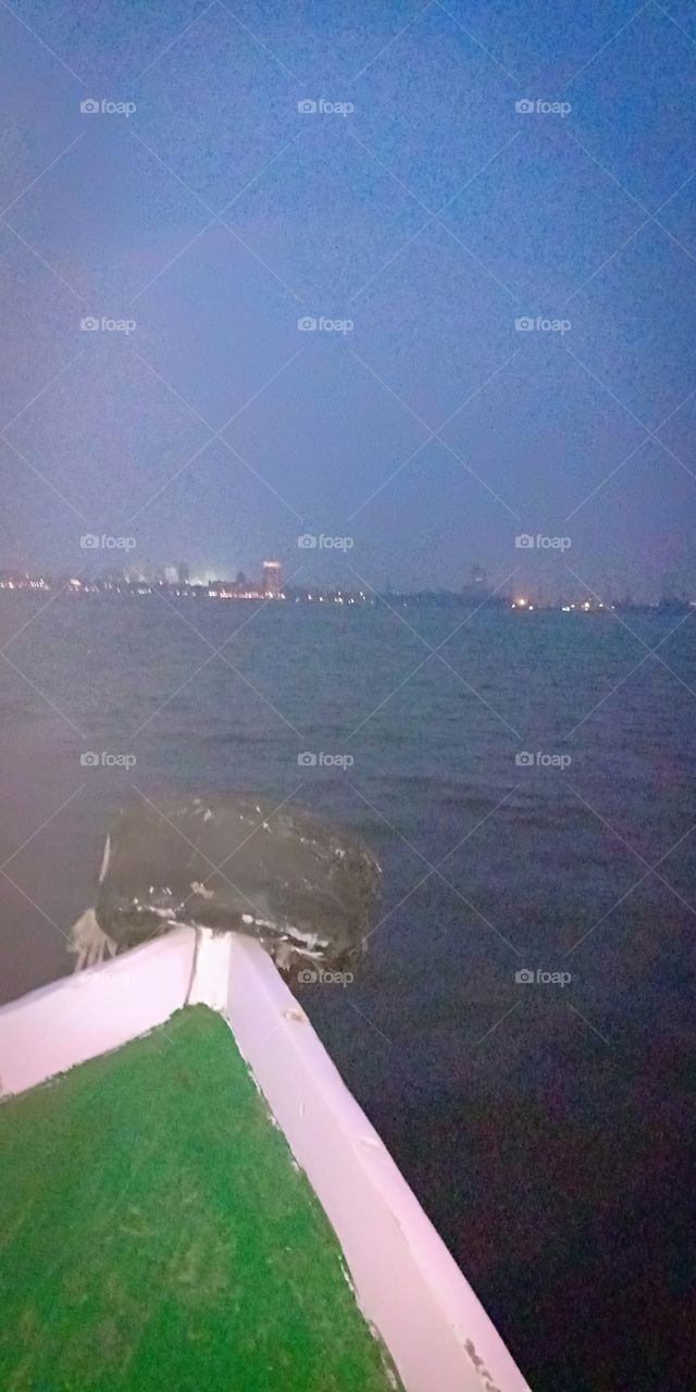 #Headingmumbai #coastalvoyage #forwardviewfromtheboat #sea #cityview