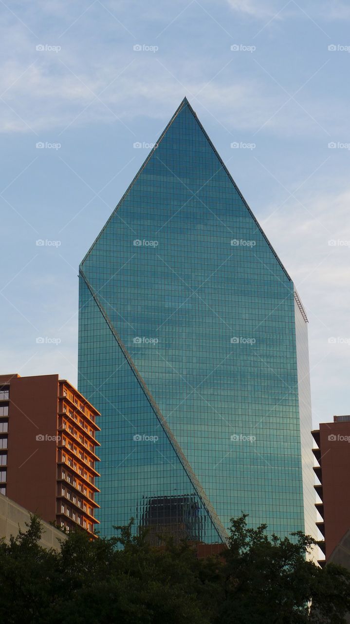 Fountain Place building, downtown Dallas