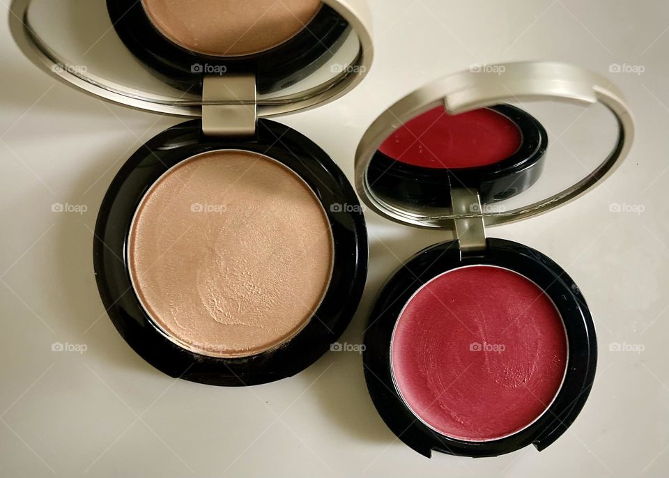 Mineral highlight cream