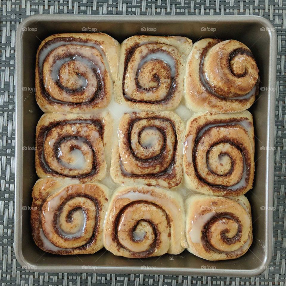 pan of warm and soft cinnamon rolls