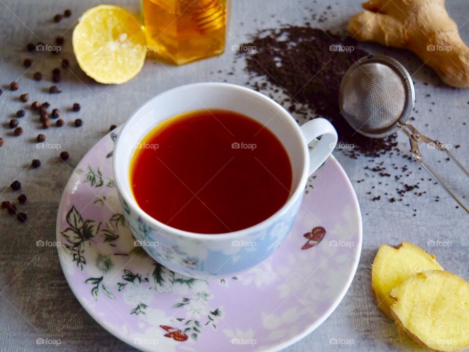 Honey lemon black pepper and ginger tea 