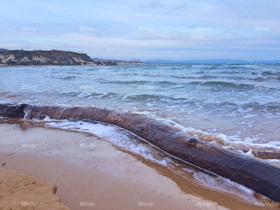 Waves on the shoreline