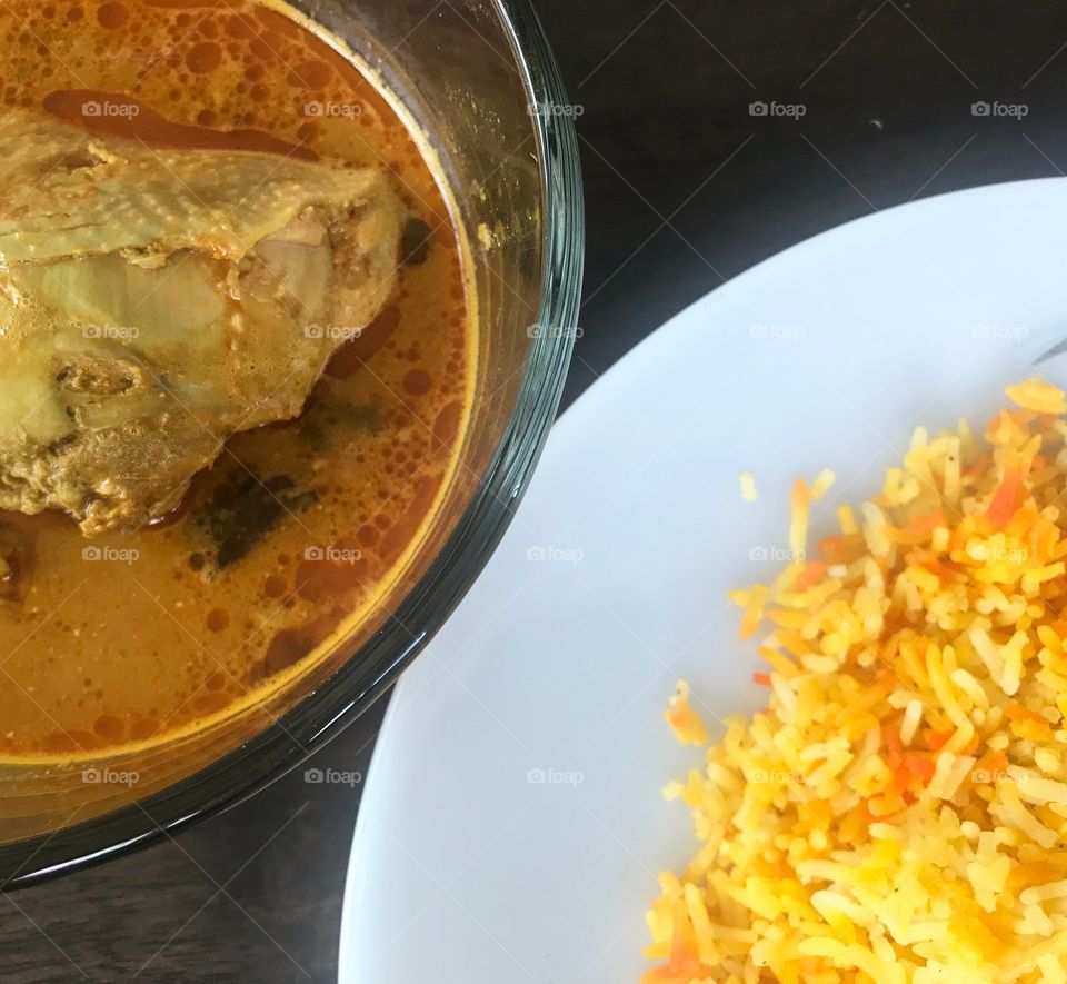 Nasi briyani with curry chicken