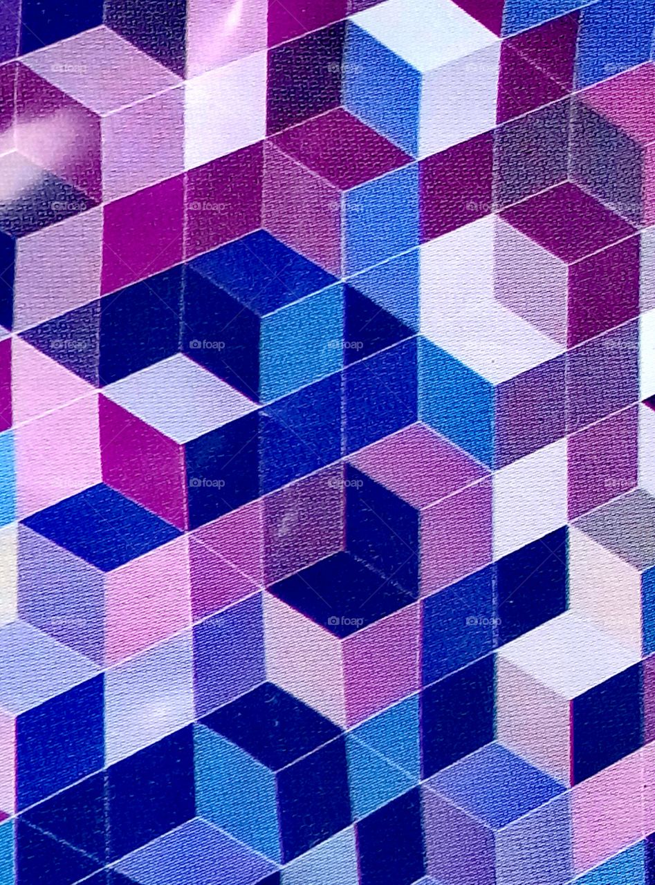 Фиолетовый