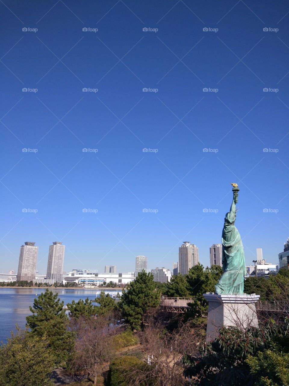 Statue of Liberty replica in Odaiba,Tokyo ,japan 