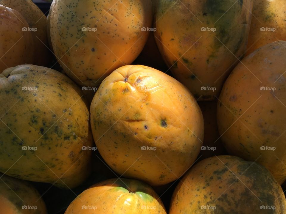 Papayas 