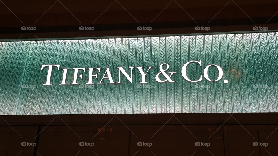 Tiffany & Company Sign Log