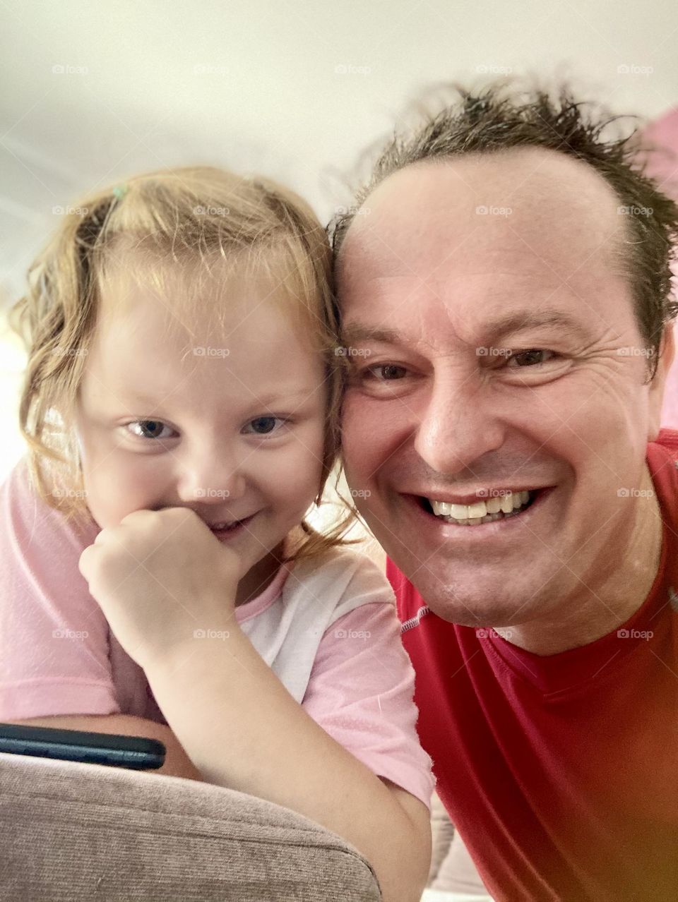 🇺🇸 My daughter Estela is my reason for living!  With your sweet smile, fatherhood is my meaning. / 🇧🇷 Minha filha Estela é a razão do meu viver! Com seu doce sorriso, a paternidade é o meu sentido.