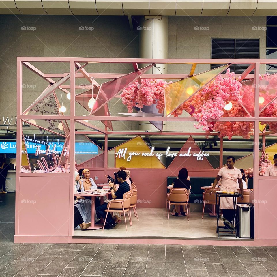 Pretty in pink cafe