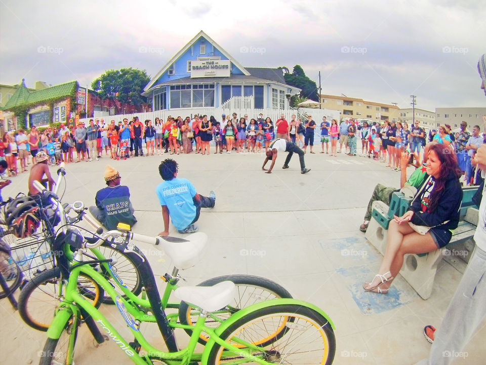 street act in venice beach