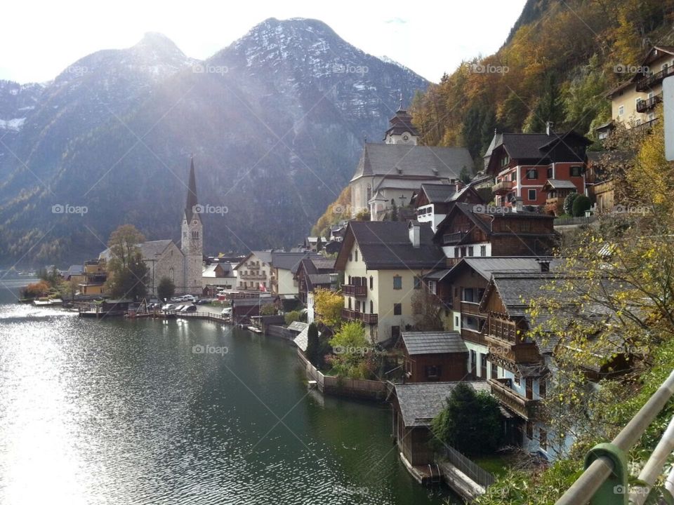 L’Austria è la bellezza. Montagne, laghi, tutto incanta.