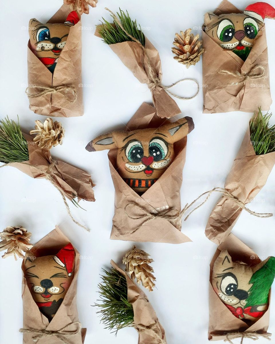 Gifts are made by hand