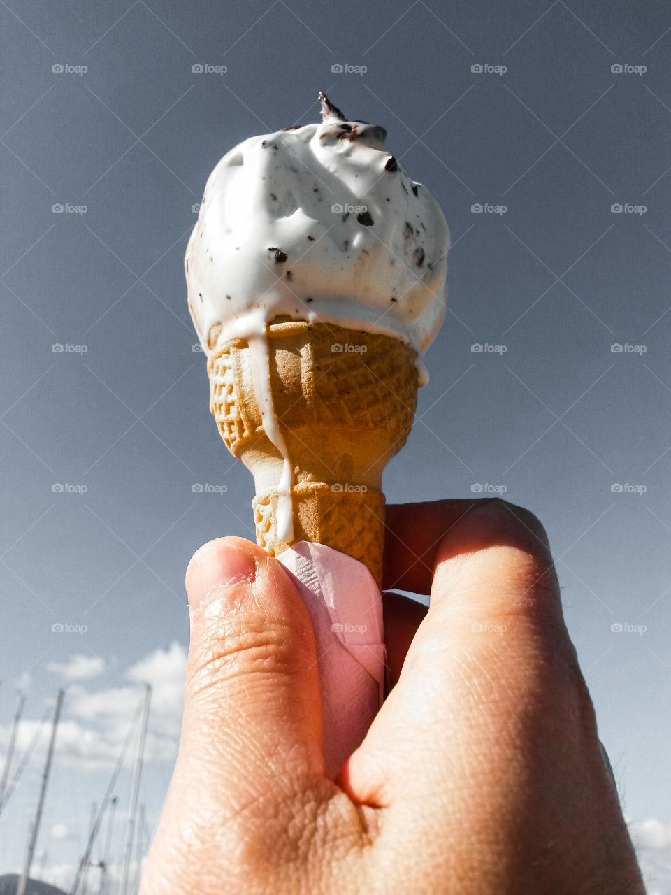 A hand's holding ice cream