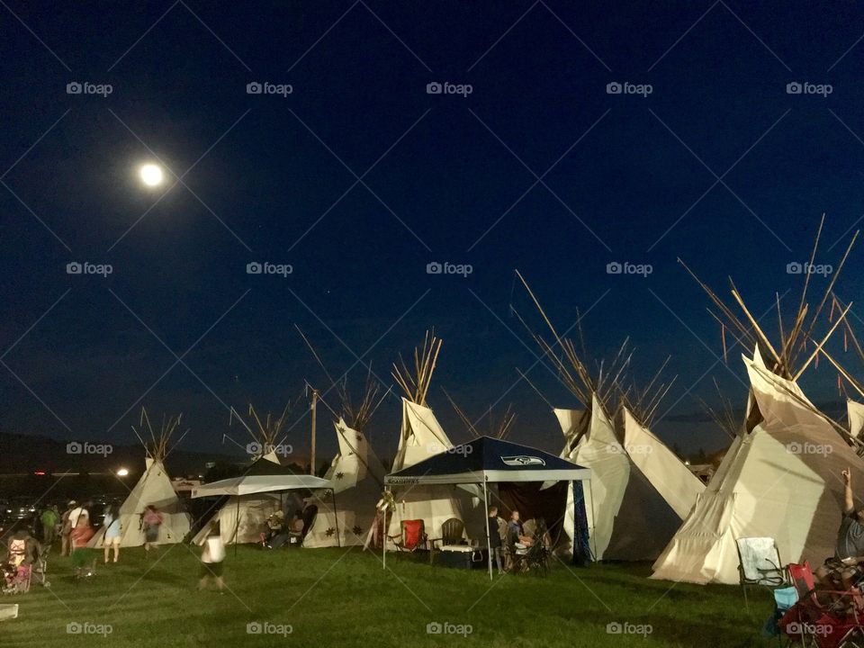 People, Wind, Tent, No Person, Landscape