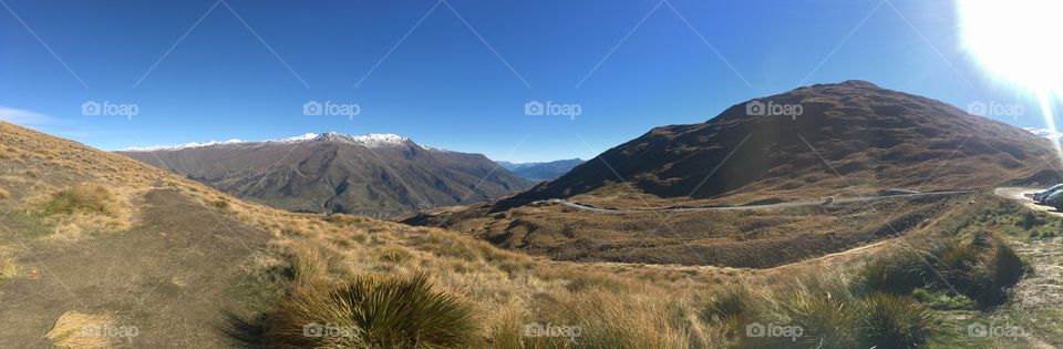 Crown pass highway connecting wanaka and queenstown
