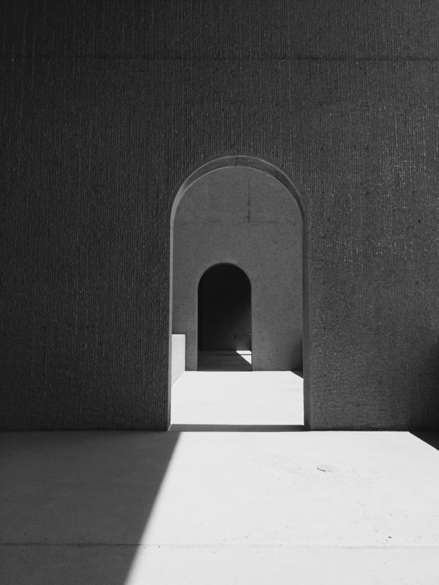 Door . Corridor 