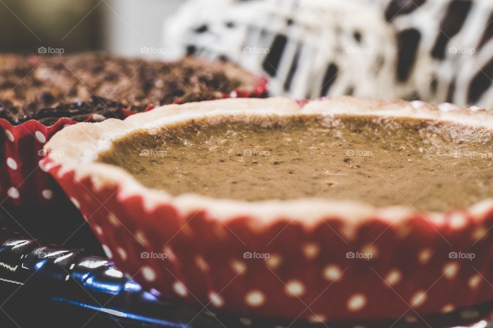 Pumpkin pie with pecan pie and caramel apple 