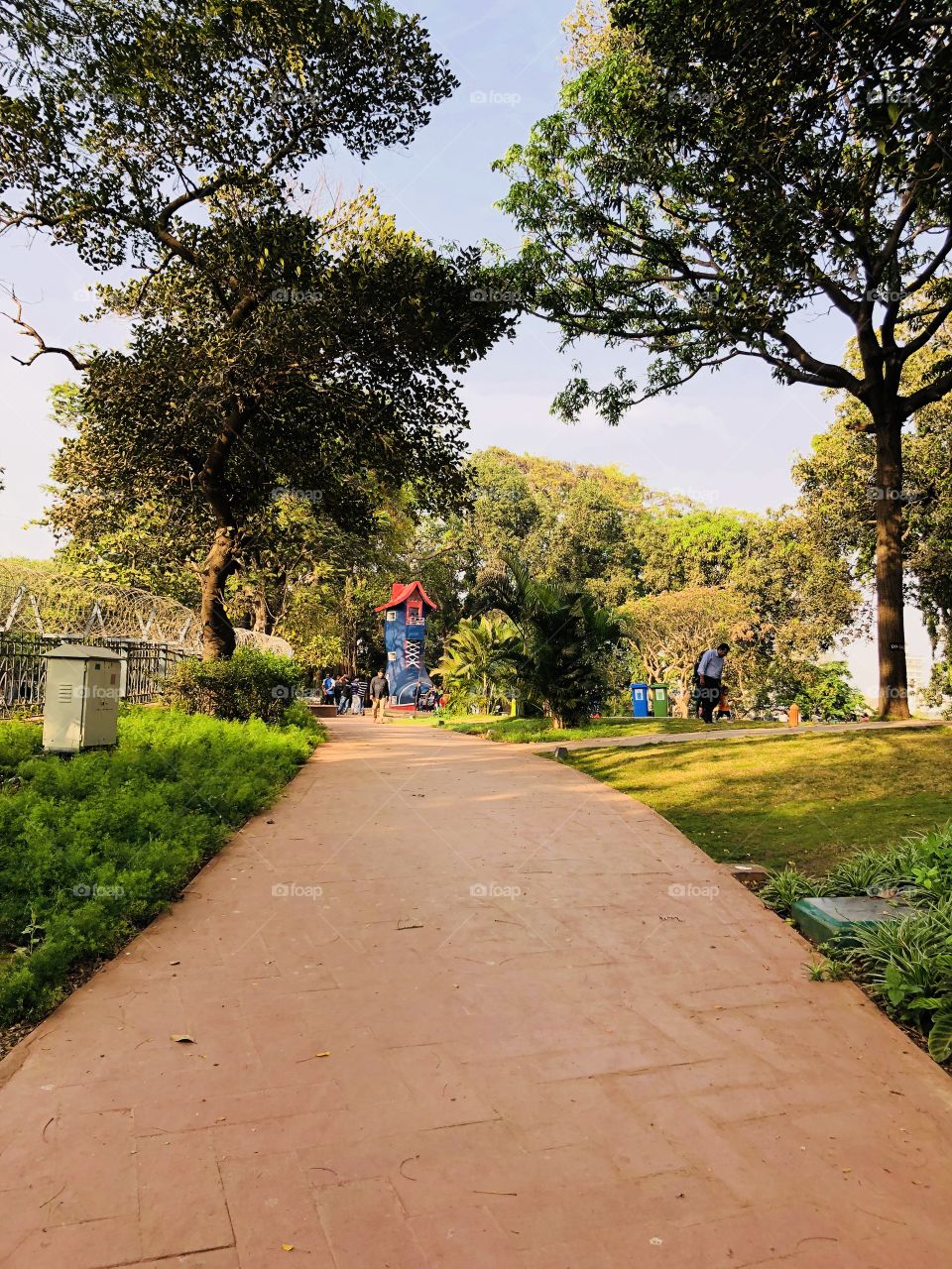 Beautiful walkway - Mumbai 