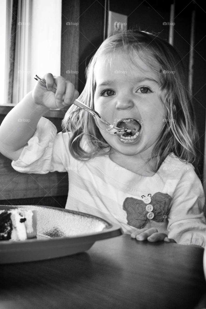 birthday cake girl party by somebeach