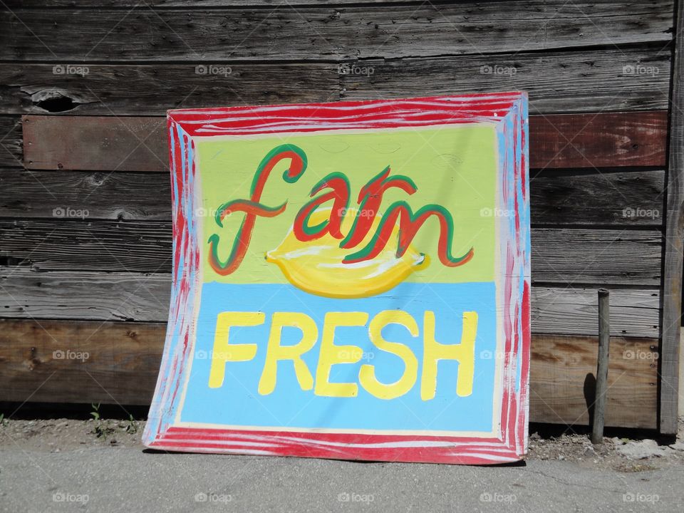 Farm fresh sign
