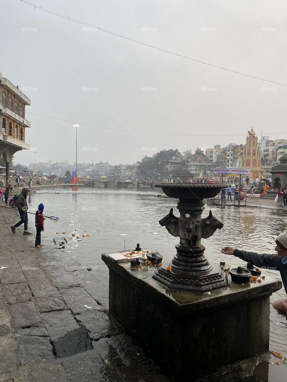 This is the river sangam place in Nasik