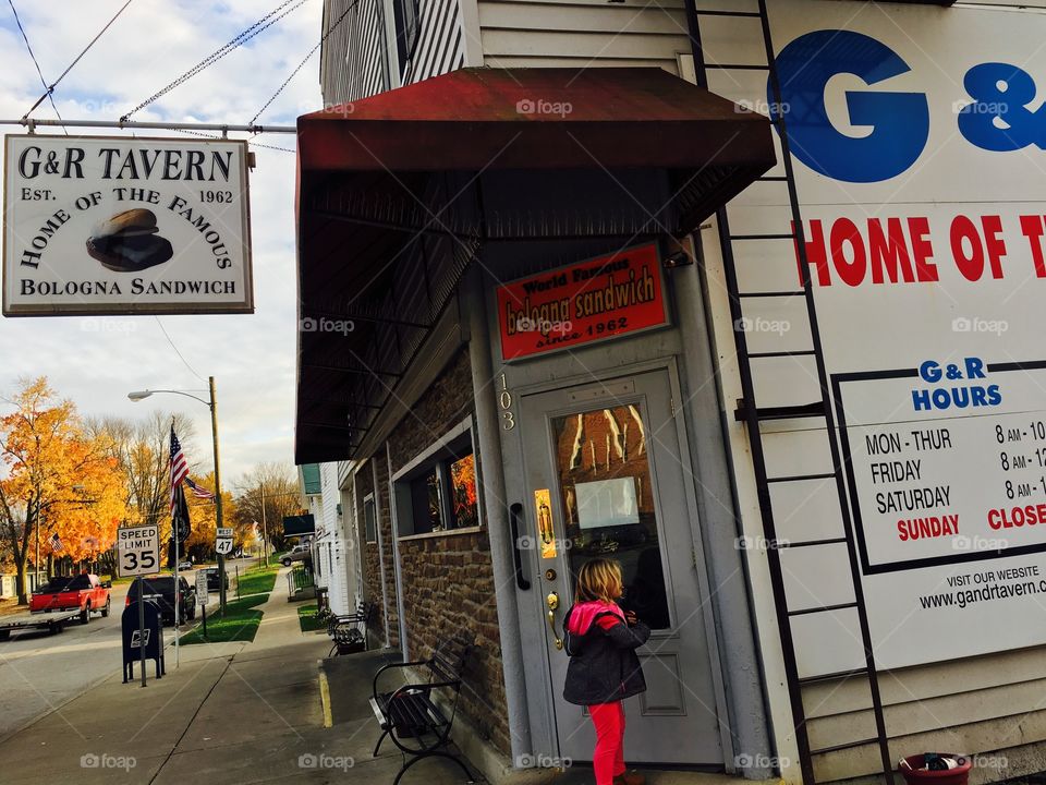 G & R Tavern - Home of the Famous Bologna Sandwich 