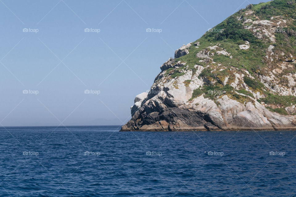 Praia com paisagem linda e fantástica no Brasil, na região do Lagos no Rio de Janeiro, em Arraial do Cabo