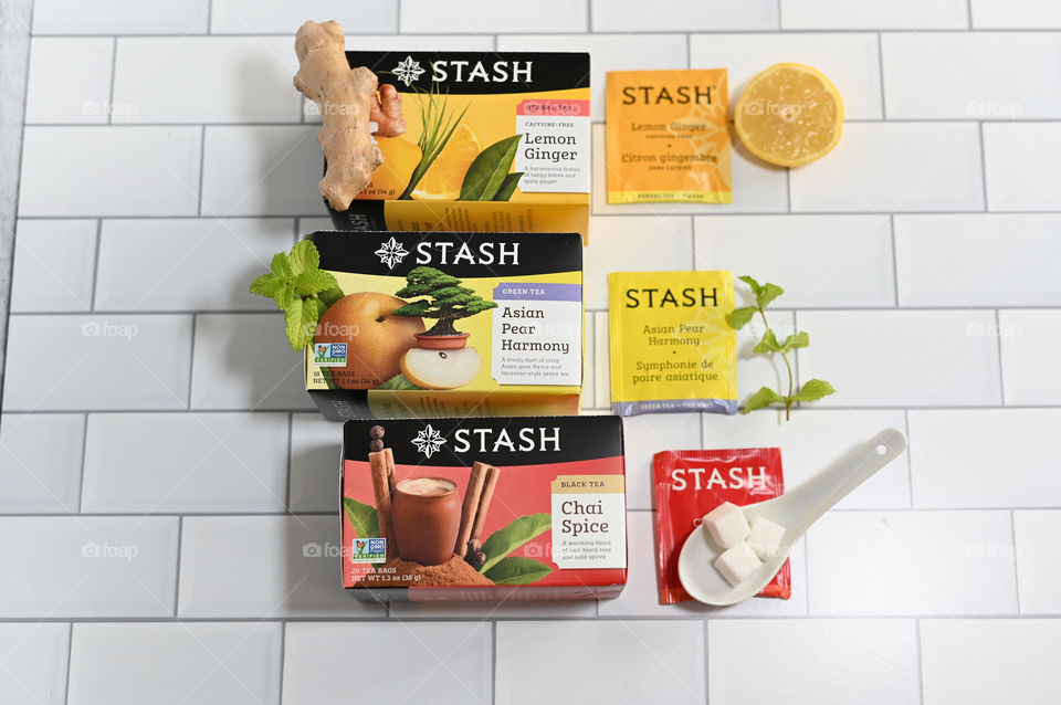 Stash tea: lemon ginger, Asian pear, chai spice