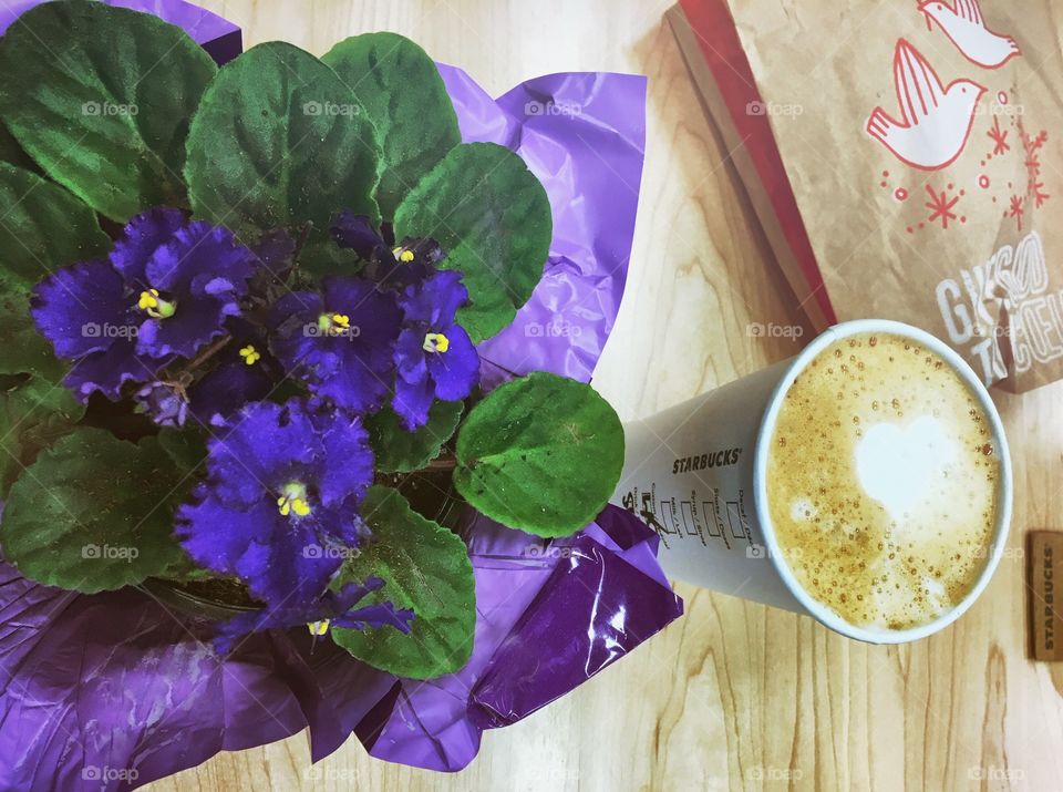 Flowers and a latte. Two of my favorite things! 