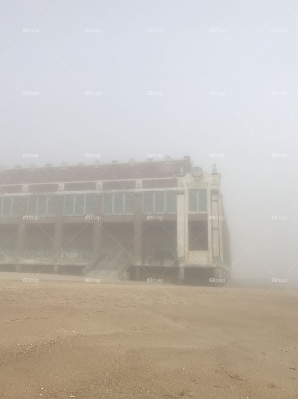 Foggy beach day 