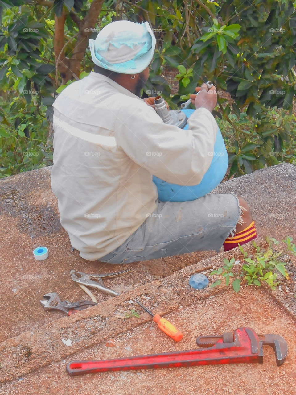 Repairing a Pressure Pump Tank