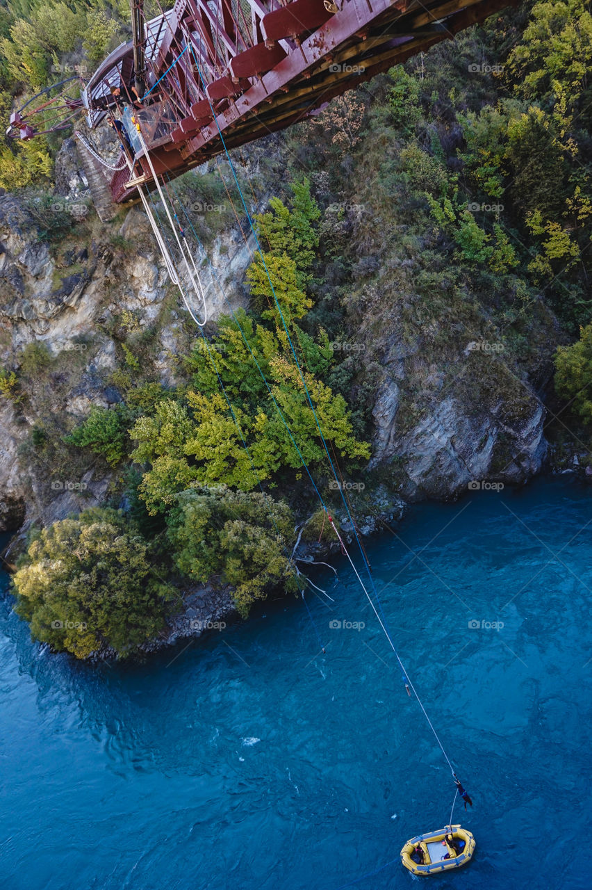 Kawarau Bridge bungee jump, Queenstown, NZ
