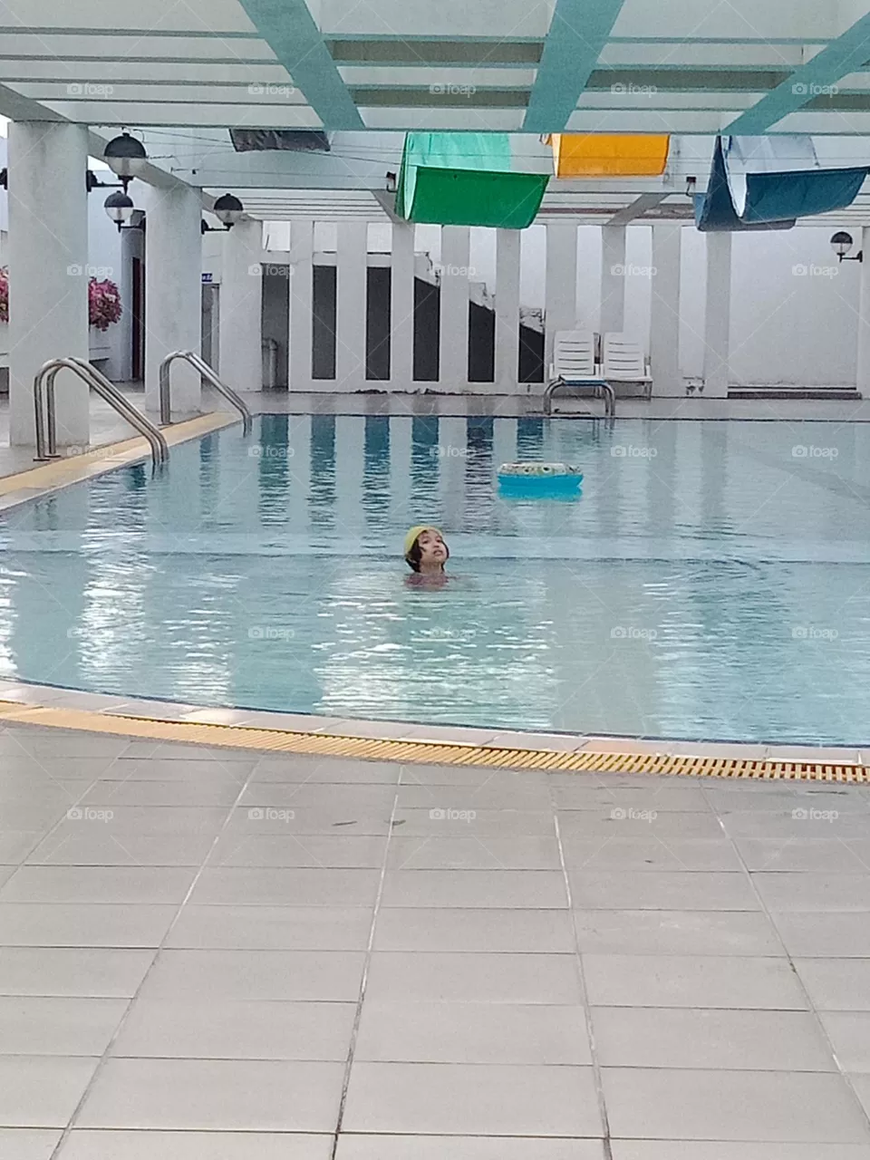 kid in pool