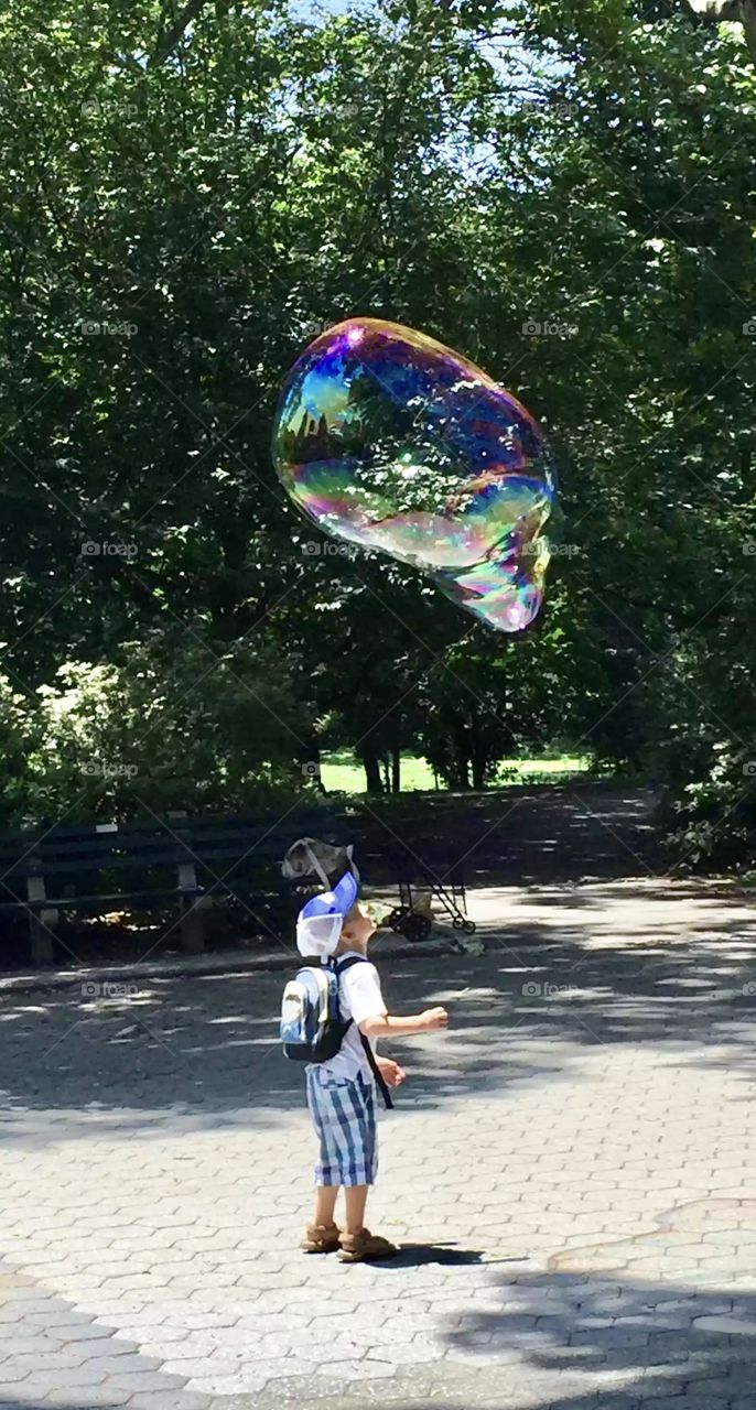 Bubble blower... bubble catcher...
Central Park NYC 
