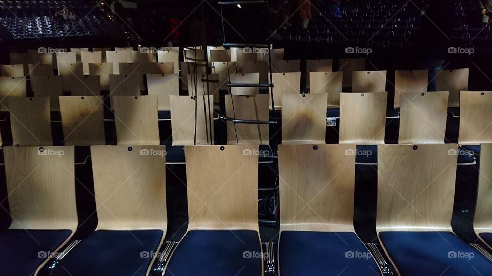 Rope ladder in the cirque