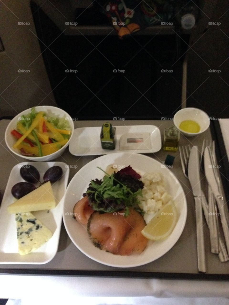 Business class airport meal