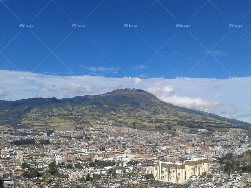 la bella ciudad de Pasto, Nariño, Colombia. al pie de un magestuoso volcan.