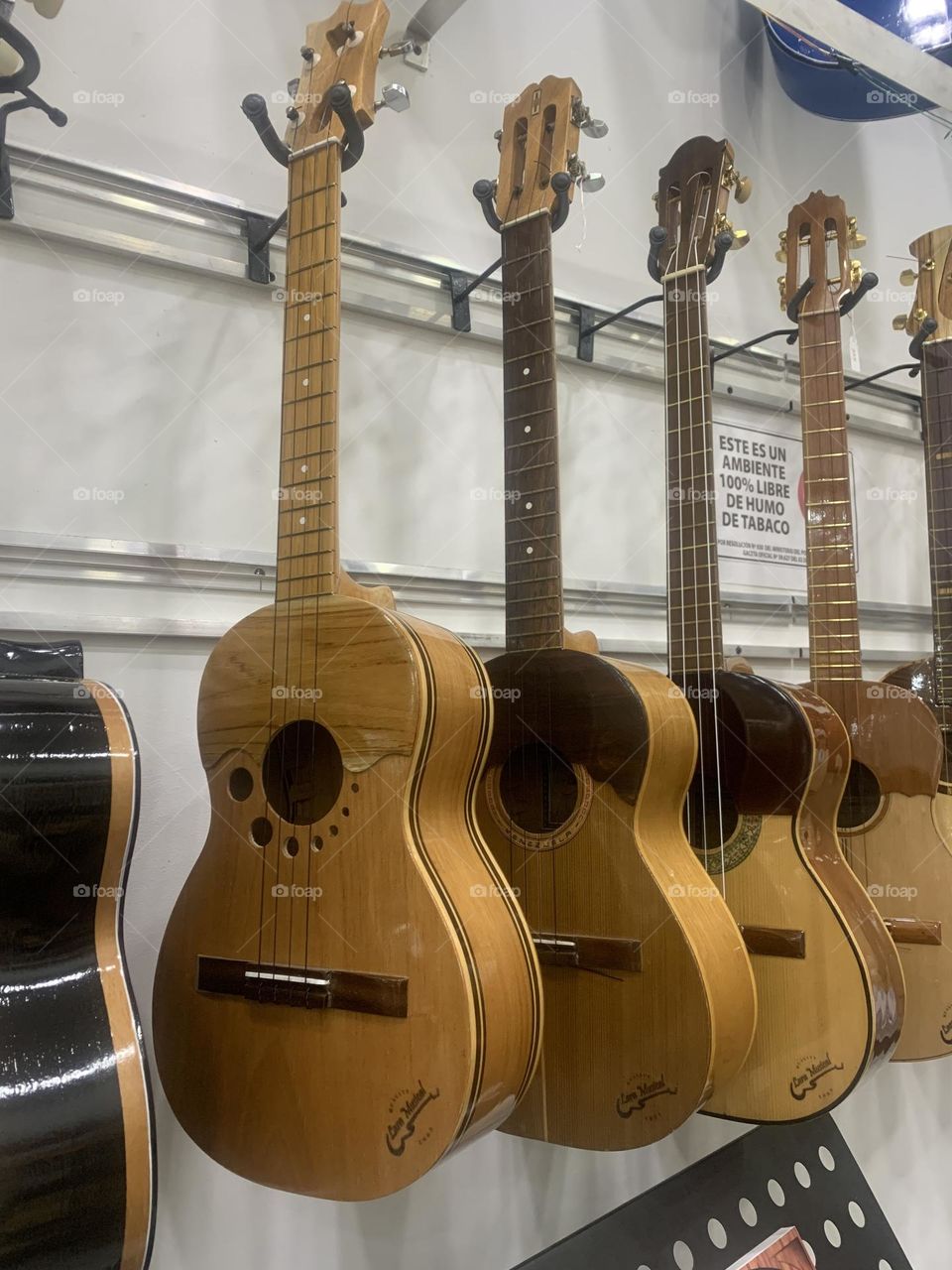 Cuatros venezolanos fabricamos