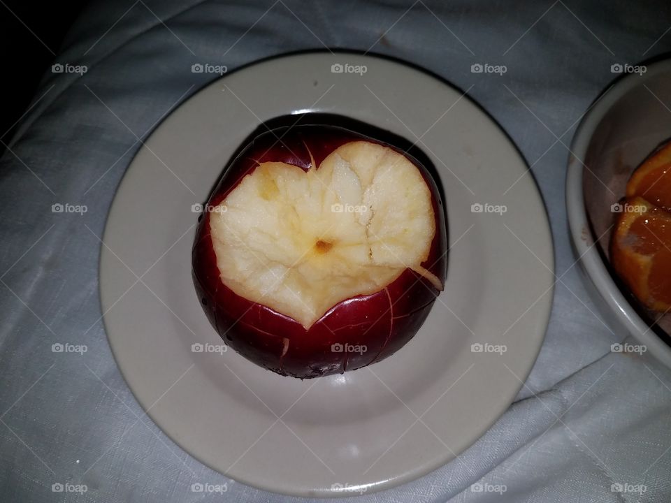 My boyfriend carved a heart in my Apple :)
