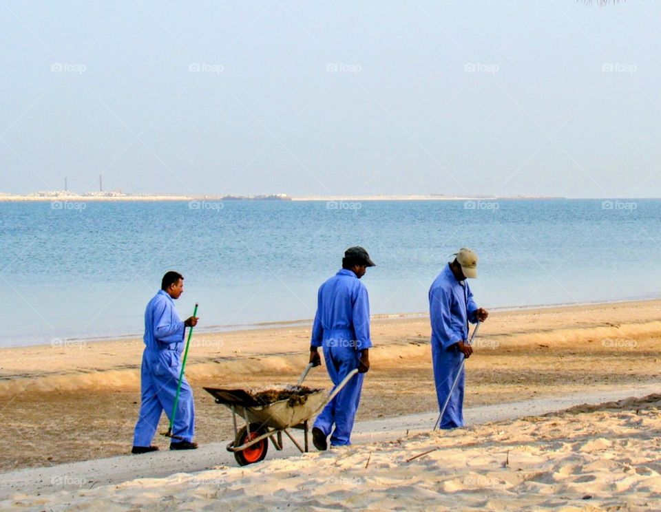 Beach time 😎 Cleaning⛱️